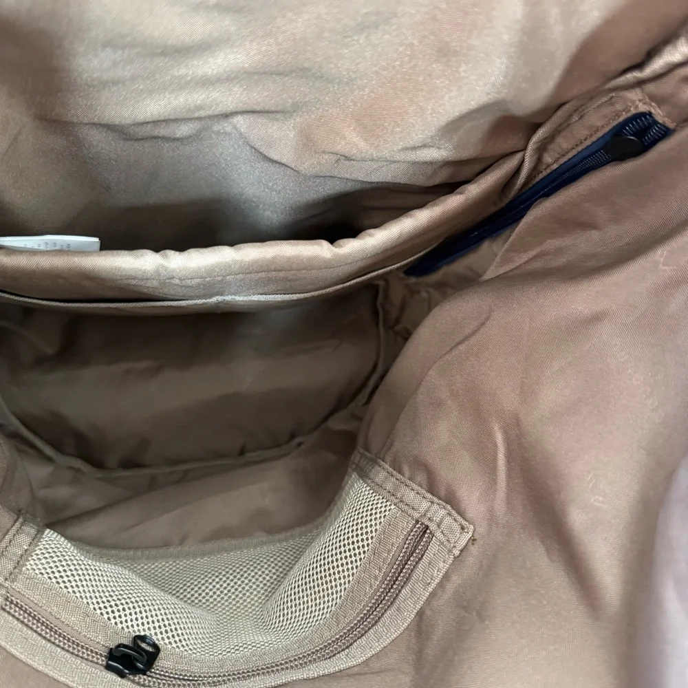Doughnut Blue Bouncy 21L Travel Backpack